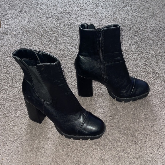 Baxboo Black Leather Boots - Picture 1 of 7